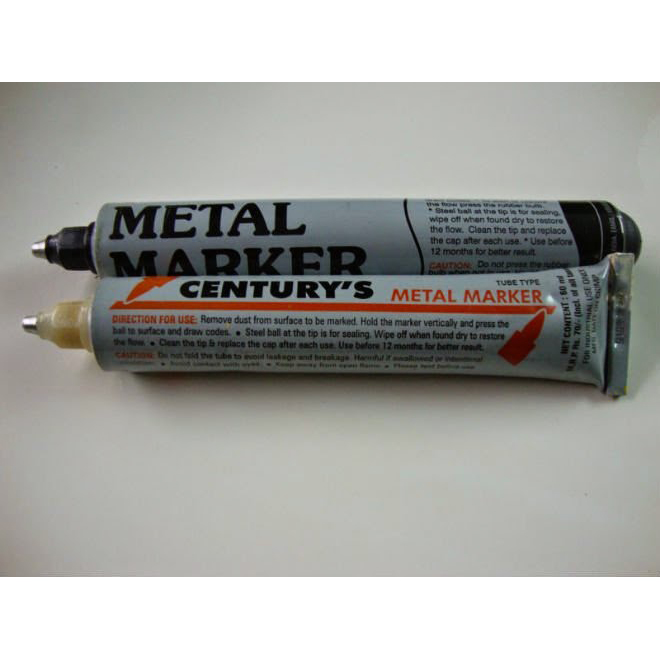 Bút đánh dấu không phai trên kim loại